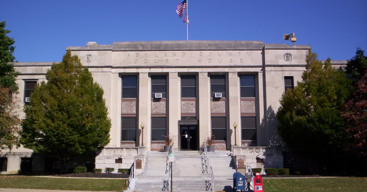 Ashland County Courthouse in Ashland, Ohio, as voters weigh a developmental disabilities levy Nov. 3