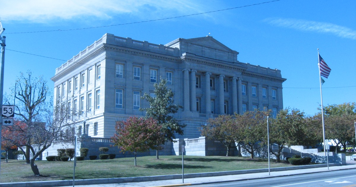 Hardin County Courthouse in Kenton, Ohio