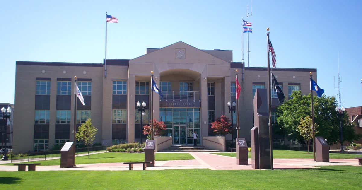 Portage County Courthouse in Ravenna, Ohio
