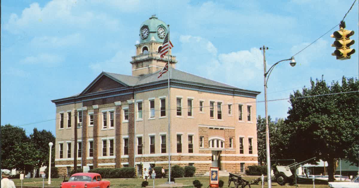 Adams County Courthouse in West Union Ohio