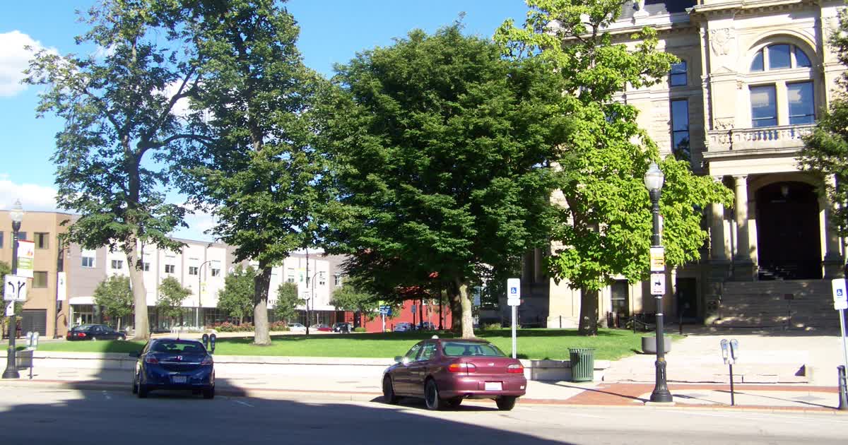 Downtown Hamilton, Ohio, and the Butler County Courthouse