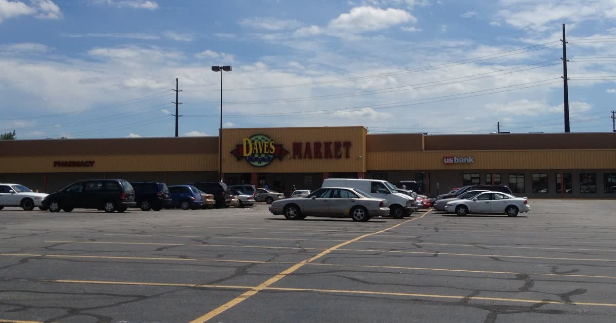 Daves Market grocery store on Ridge Road in Cleveland