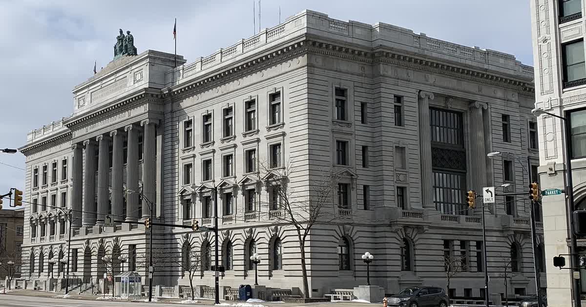 Mahoning County Courthouse in Youngstown, Ohio