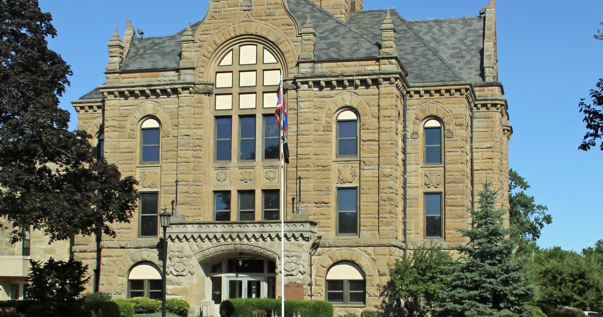 Ottawa County early voting runs 8 to 5 this week at Oak Harbor board office
