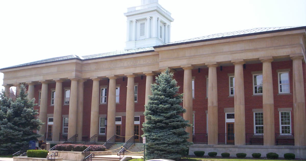 Sandusky County Early Voting Runs 8 to 5 This Week at Fremont Board Office