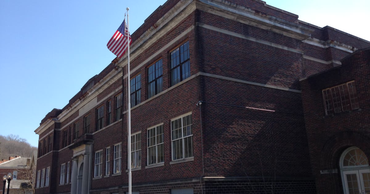 Nelsonville High School in Nelsonville, Ohio