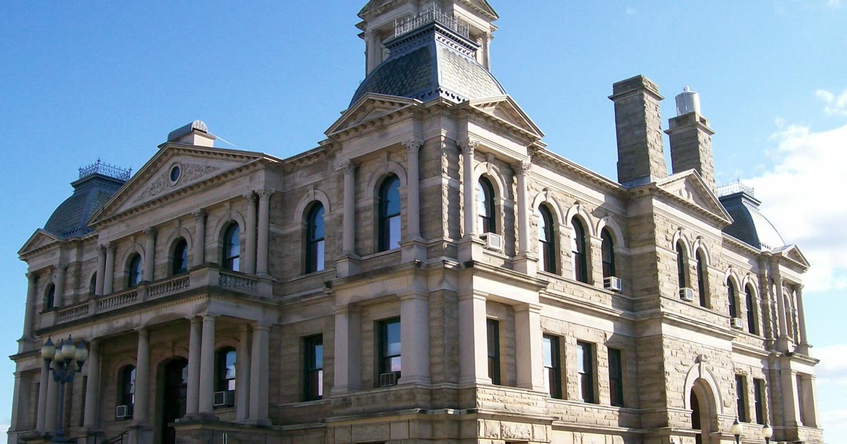 Harrison County Courthouse in Cadiz, Ohio