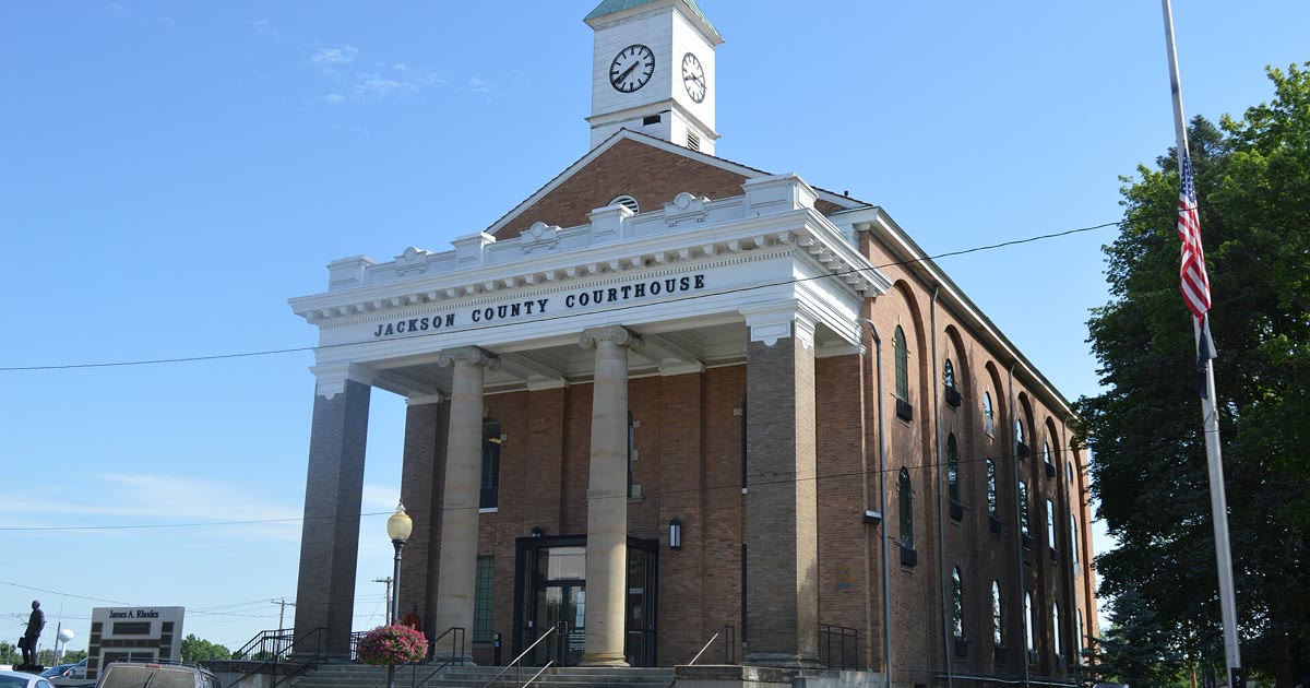 Jackson County Courthouse in Jackson, Ohio