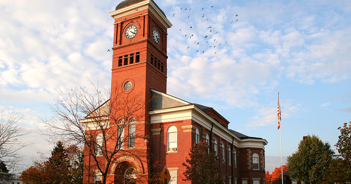 The Morrow County Courthouse in Mount Gilead, Ohio, a stone building with a clock tower