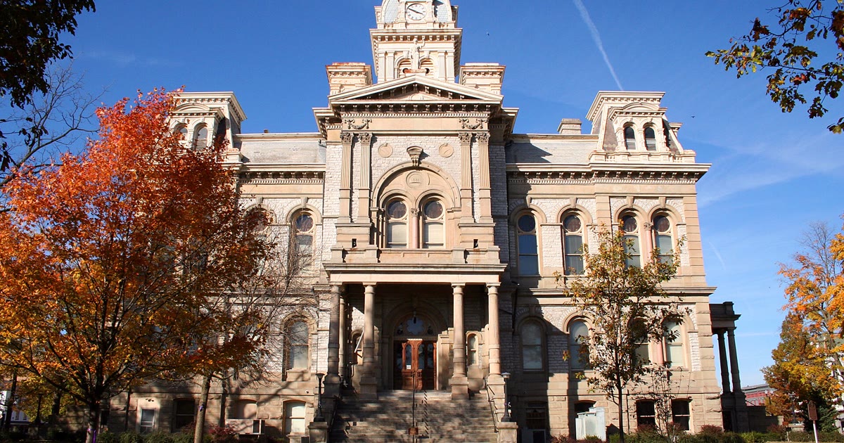 The Shelby County Courthouse in Sidney Ohio in autumn