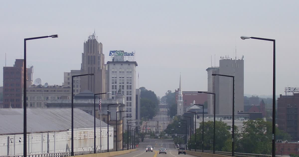 Downtown Youngstown Ohio skyline looking north over the city