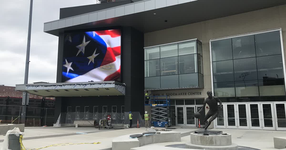 The Fifth Third Arena and Shoemaker Center entrance on the University of Cincinnati campus