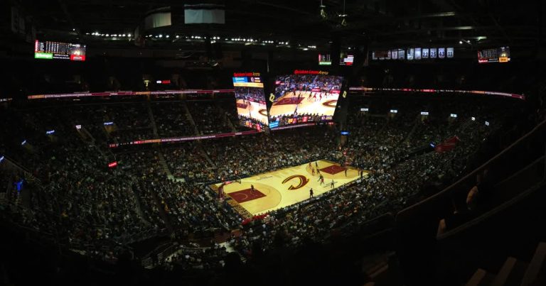 Cavaliers Rally Past Wizards 121-111 to Spoil AJ Dybantsa’s NBA Debut