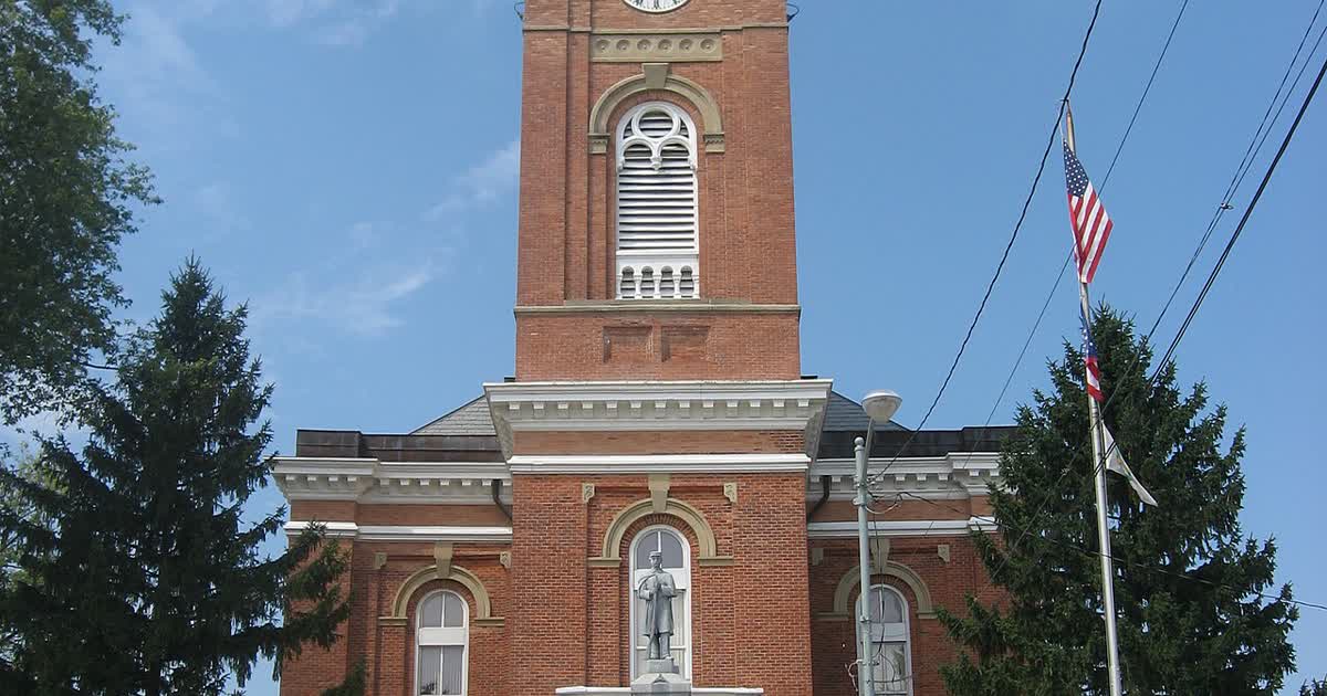 Fulton County Courthouse clock tower in Wauseon, Ohio