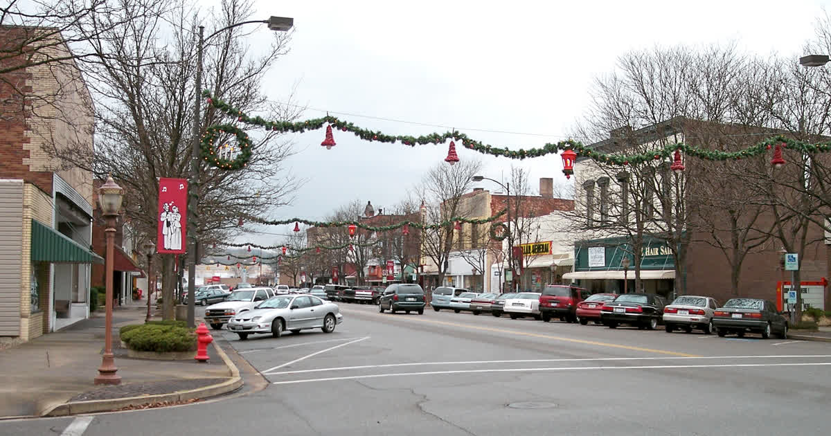 Downtown Dover Ohio street scene