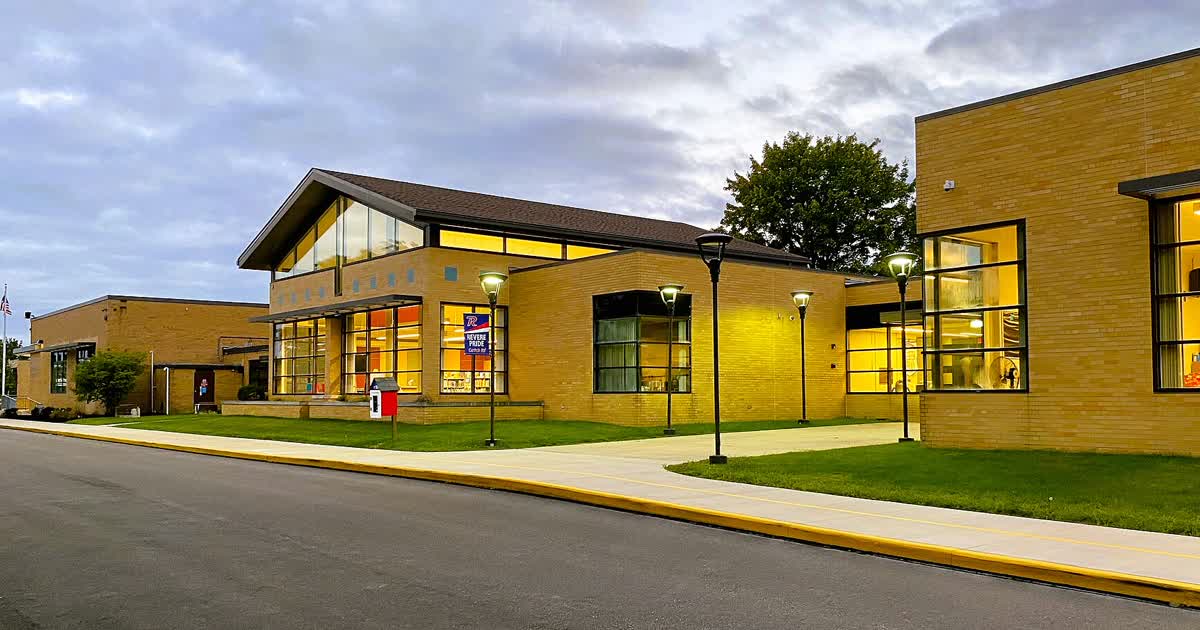 Richfield Elementary School building in the Revere Local School District in Richfield Ohio