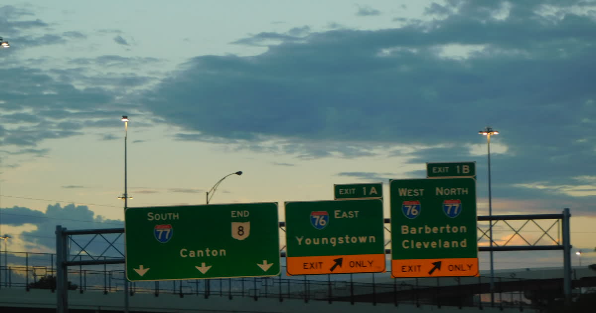 Interstate highway interchange in Akron, Ohio