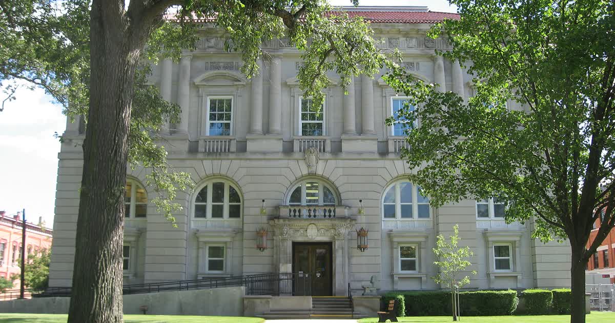 Putnam County Courthouse in Ottawa Ohio